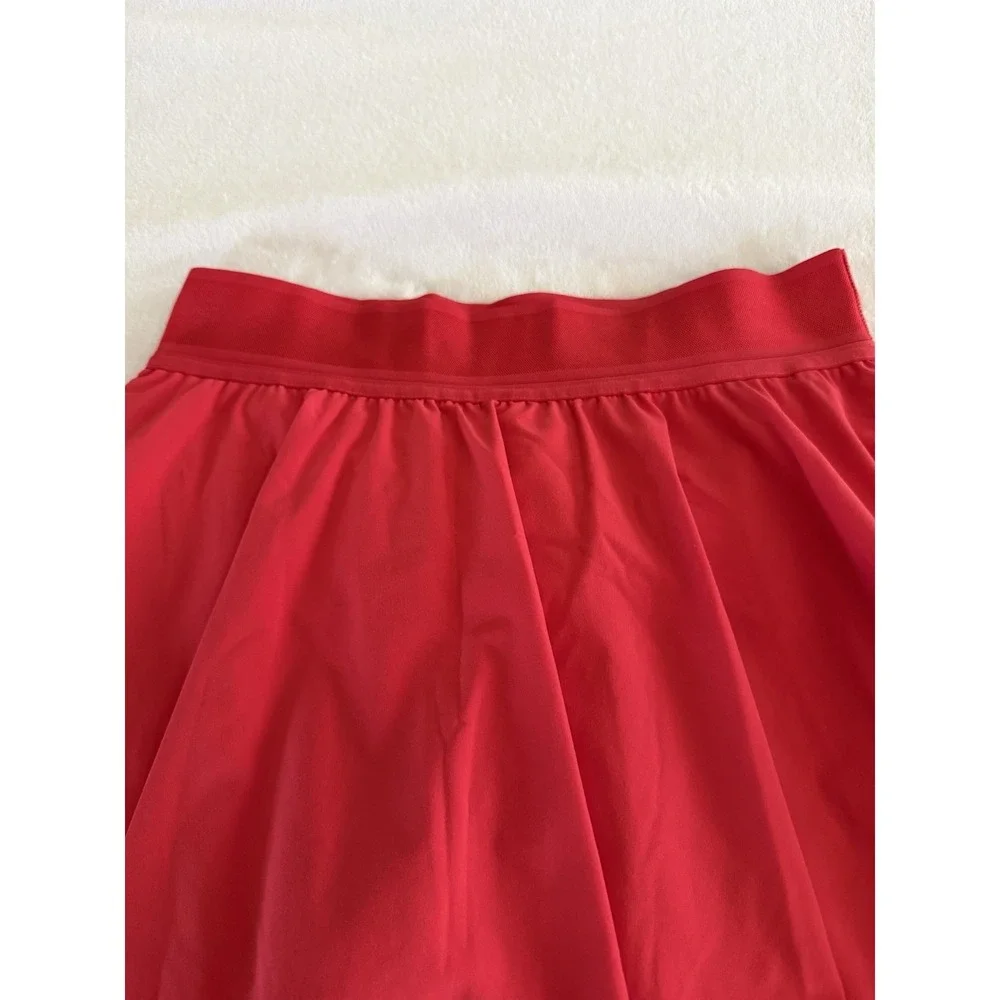 Lululemon Court Rival High Rise Skirt Size 4 Red Tennis Golf‎ Skort